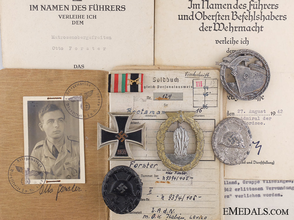 a_kriegsmarine_group_for_service_on_sonderkomando_a_kriegsmarine_g_543fc2ee40df9