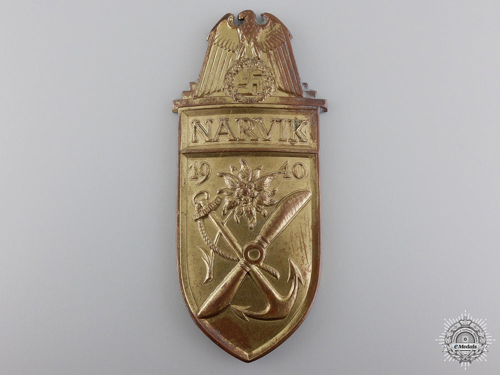 a_kriegsmarine_issued_narvik_shield_a_kriegsmarine_i_548705590c81a