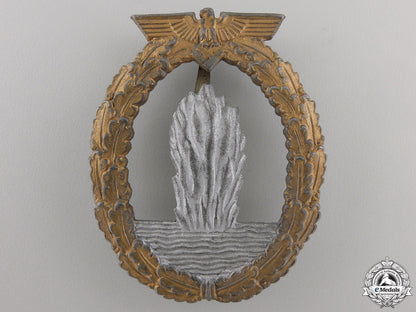a_kriegsmarine_minesweeper_war_badge_by_rudolf_a_karneth_a_kriegsmarine_m_557c6fc60bbdc