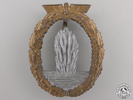 a_kriegsmarine_minesweeper_war_badge_by_rudolf_a_karneth_a_kriegsmarine_m_557c6fc60bbdc