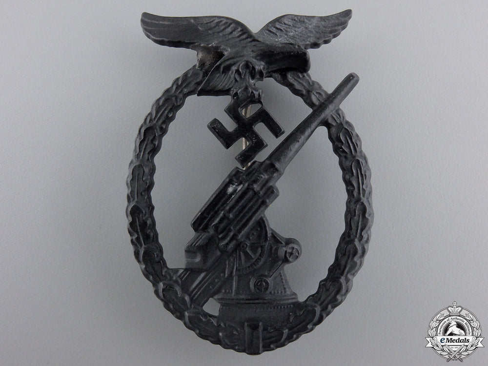 a_late_war_luftwaffe_flak_badge_a_late_war_luftw_55366798c4780