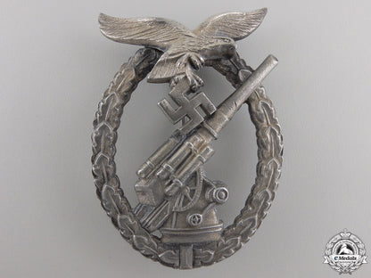 a_late_war_luftwaffe_flak_badge_a_late_war_luftw_554b6c3a63bb5