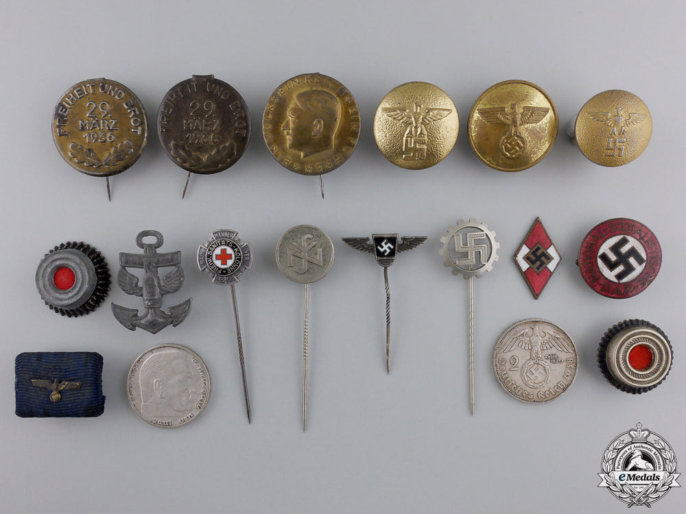 a_llot_of_third_reich_pins/_insignia_a_lot_of_third_r_5515a17c41ab7