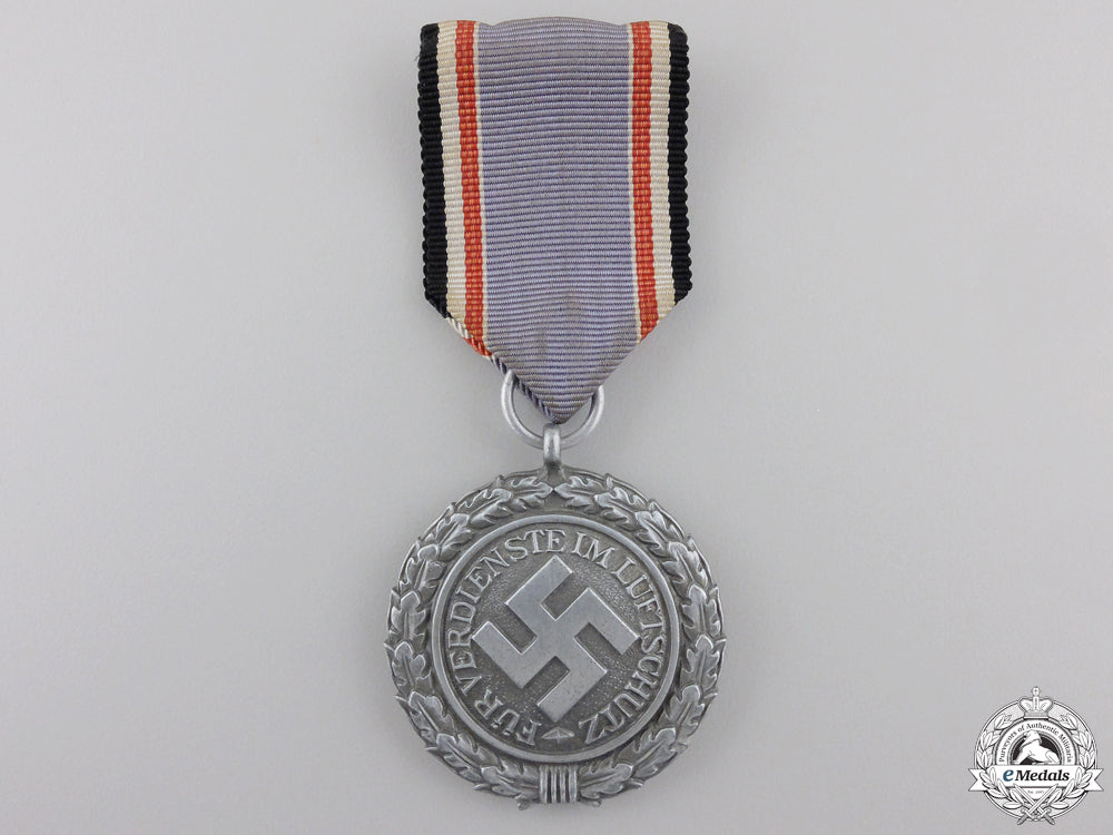 a_luftwaffe_air_defence_honour_decoration;2_nd_class_a_luftwaffe_air__5550eb386224e