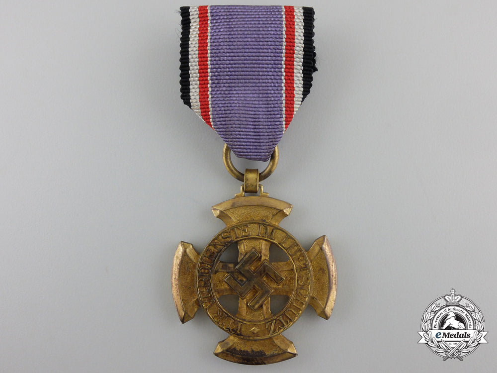 a_luftwaffe_air_defense_decoration;_first_class_a_luftwaffe_air__55cb6cc56cfc0