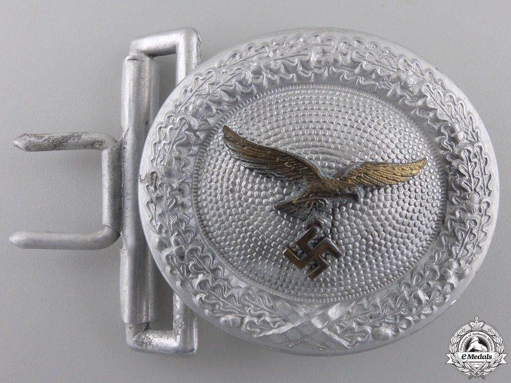 a_luftwaffe_officer’s_belt_buckle_a_luftwaffe_offi_55438eea0c648