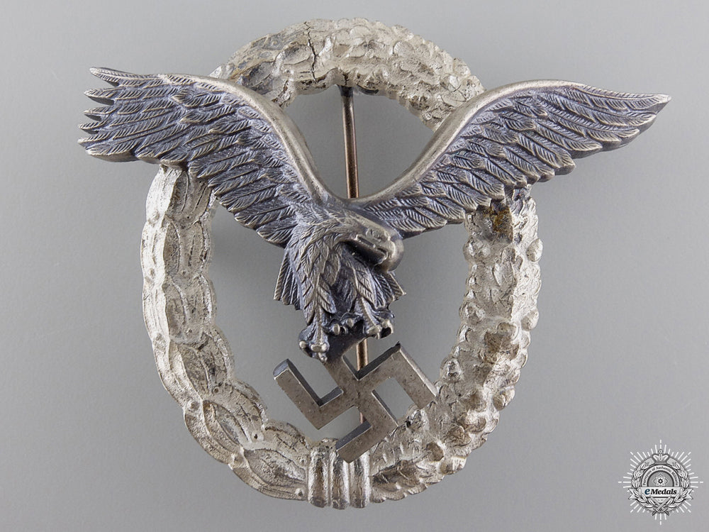 a_luftwaffe_pilot's_badge_by_g.h._osang,_dresden_a_luftwaffe_pilo_548751c0542af