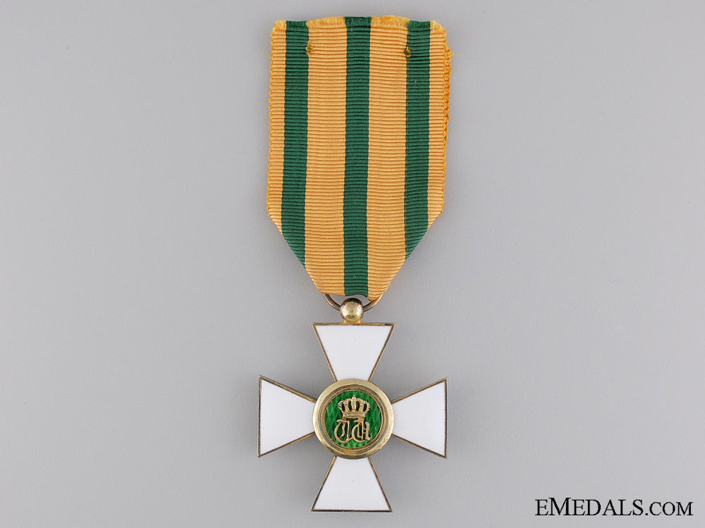 a_luxembourg_order_of_the_oak_crown;_knight's_cross_a_luxembourg_ord_541b2645277e1