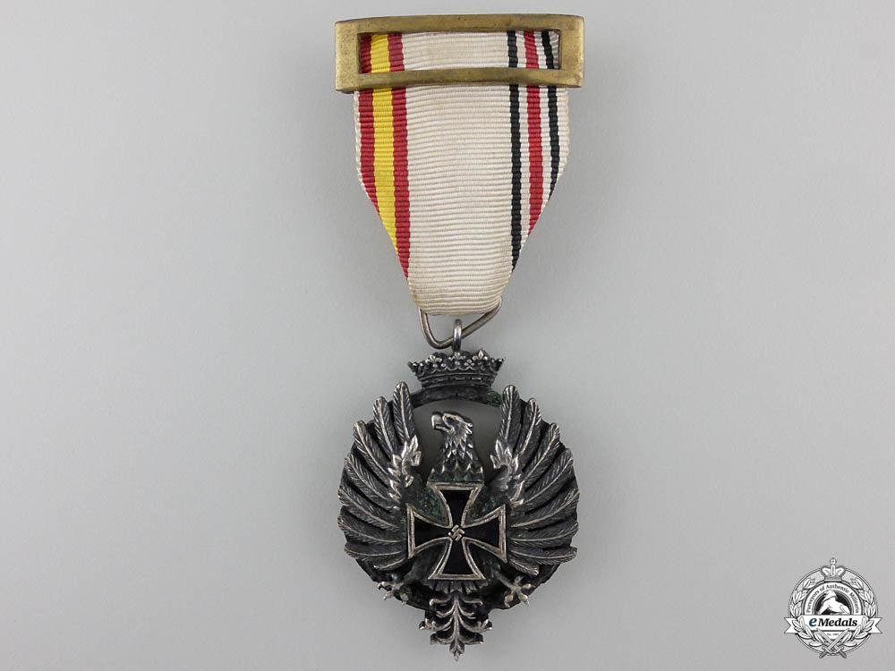 a_medal_of_the_spanish_blue_division,_officer’s_version_a_medal_of_the_s_55bd07fdba1f8