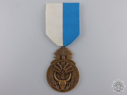 madagascar,_republic._an_order_of_merit,_knight's_badge_a_merit_order_of_54dcb7f72570e