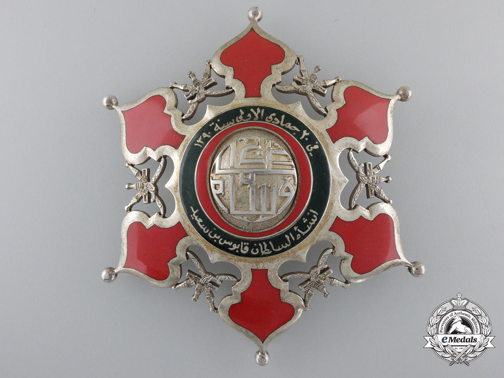 a_military_division_order_of_oman;_grand_cross_star_a_military_divis_55cb4661b38bd