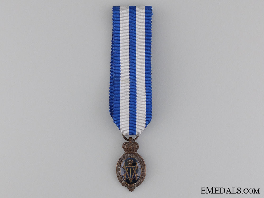 a_miniature_albert_medal;2_nd_class_sea_service_a_miniature_albe_542ab97e6db5d