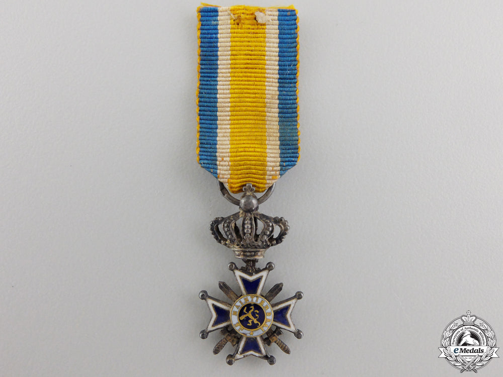 a_miniature_dutch_order_of_orange-_nassau_with_swords_a_miniature_dutc_55788d1129a4f