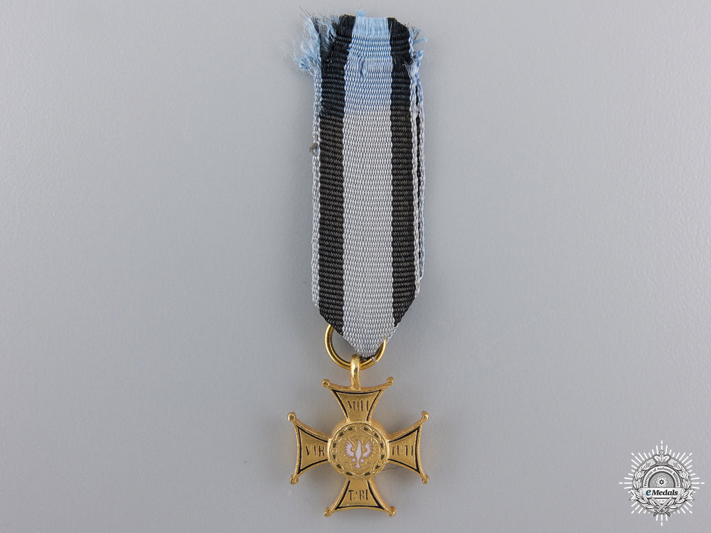 a_miniature_polish_order_of_the_virtuti_miltari;4_th_class_a_miniature_poli_54eb91ececff5