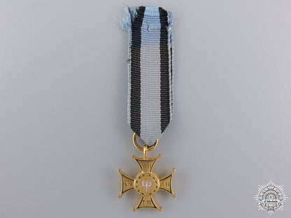 a_miniature_polish_order_of_the_virtuti_miltari;4_th_class_a_miniature_poli_54eb91ececff5