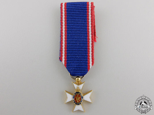 a_miniature_royal_victorian_order_a_miniature_roya_557c7805e11eb_1