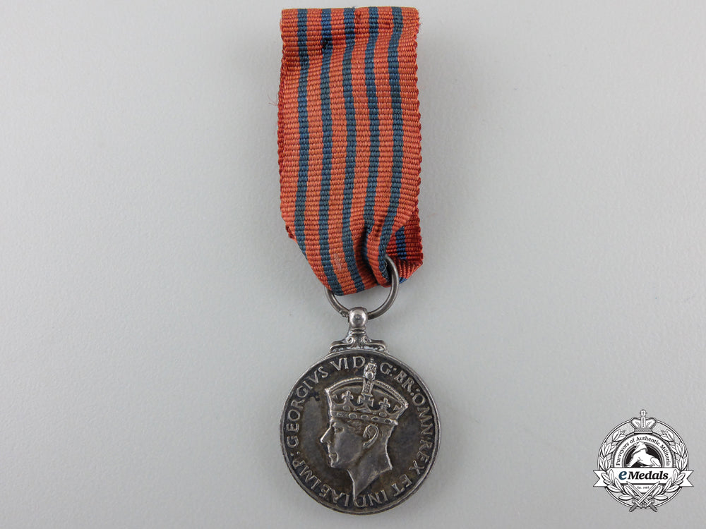 a_miniature_second_war_george_medal_a_miniature_seco_55cc9d91b4385