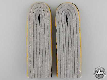 a_pair_of_ss_cavalry_sturmführer’s_shoulder_boards_a_pair_of_ss_cav_55c0c464183e8