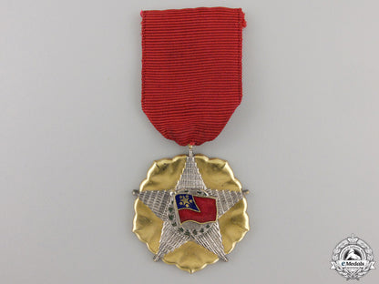 a_possibly_unique_burmese_military_merit_award_by_ikom,_zagreb_a_possibly_uniqu_558051ed93e70