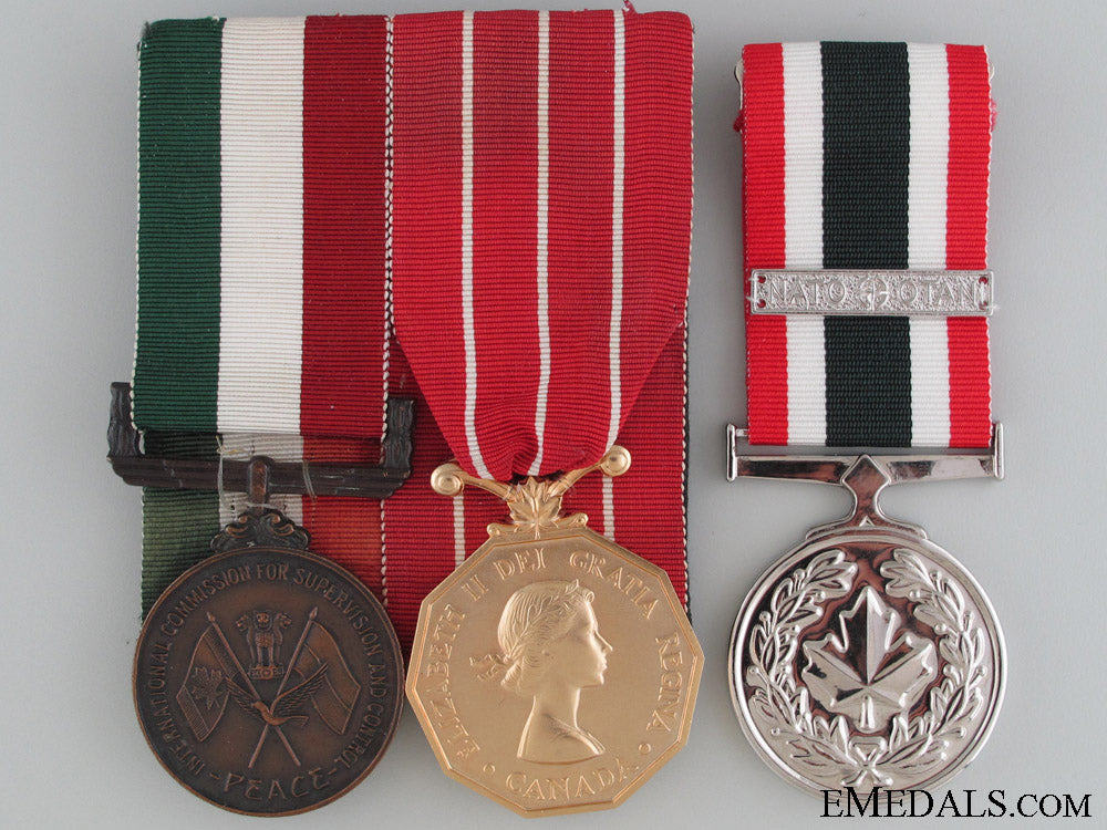 a_rare_canadian_vietnam_war_icsc_medal_group_a_rare_canadian__527a95c386c6f