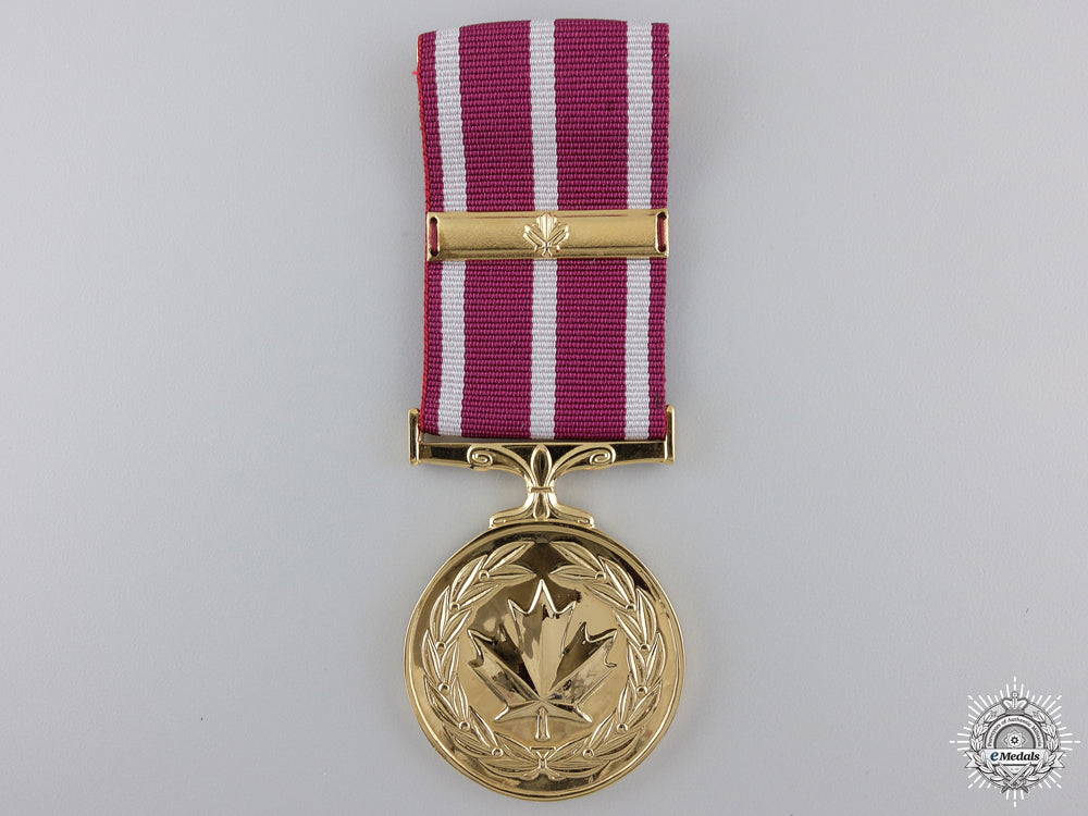 a_rare_canadian_medal_of_military_valour_a_rare_canadian__5506dbbb8310f