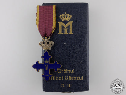a_romanian_order_of_michael_the_brave;_knight’s_cross_with_case_a_romanian_order_555b7af241a97