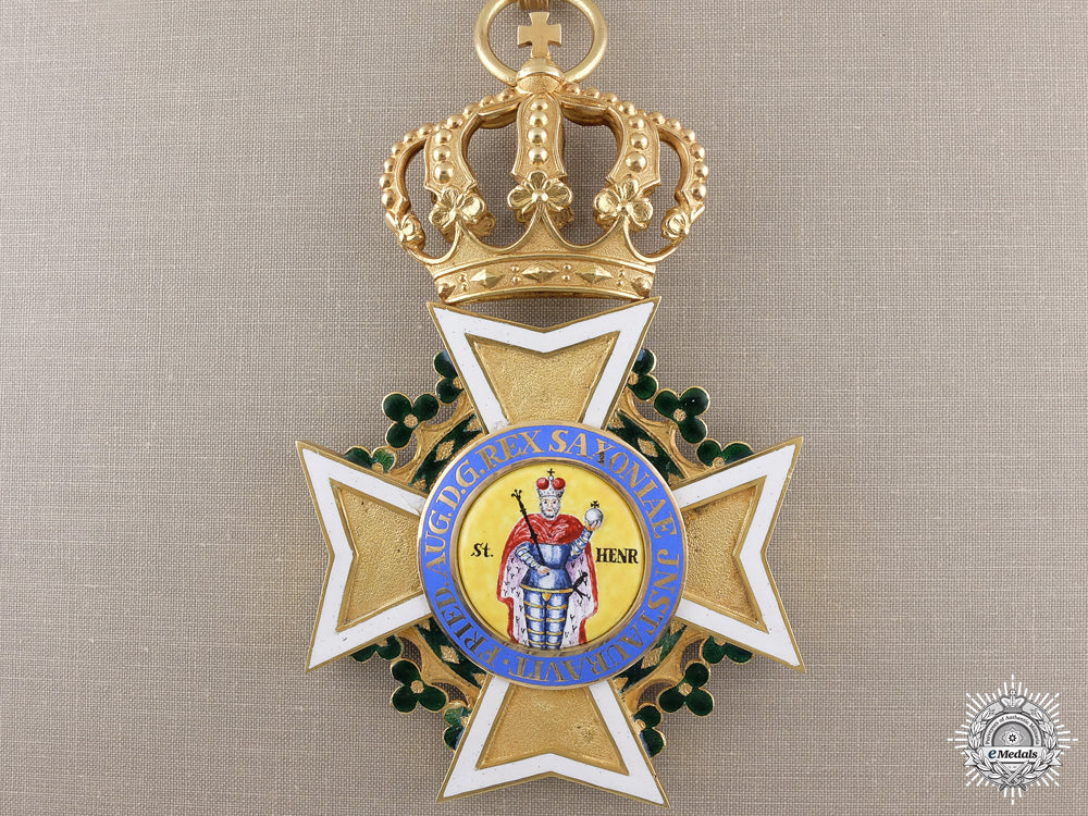 saxony,_kingdom._a_military_order_of_st._henry(1736-1917);_grand_cross_in_gold_a_saxon_military_55005898f3a46