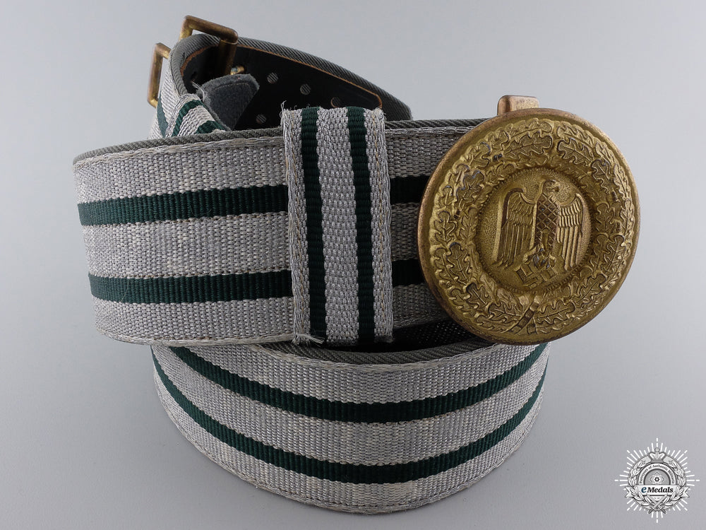 a_scarce_army_general’s_belt_and_buckle_a_scarce_army_ge_5502f04e203cc
