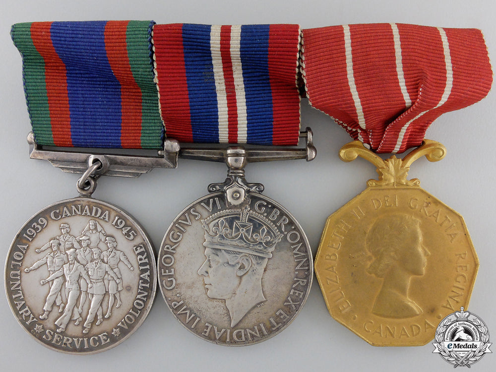 a_second_war&_forces_decoration_group_to_the_rcaf_a_second_war___f_55ad094eb3d11