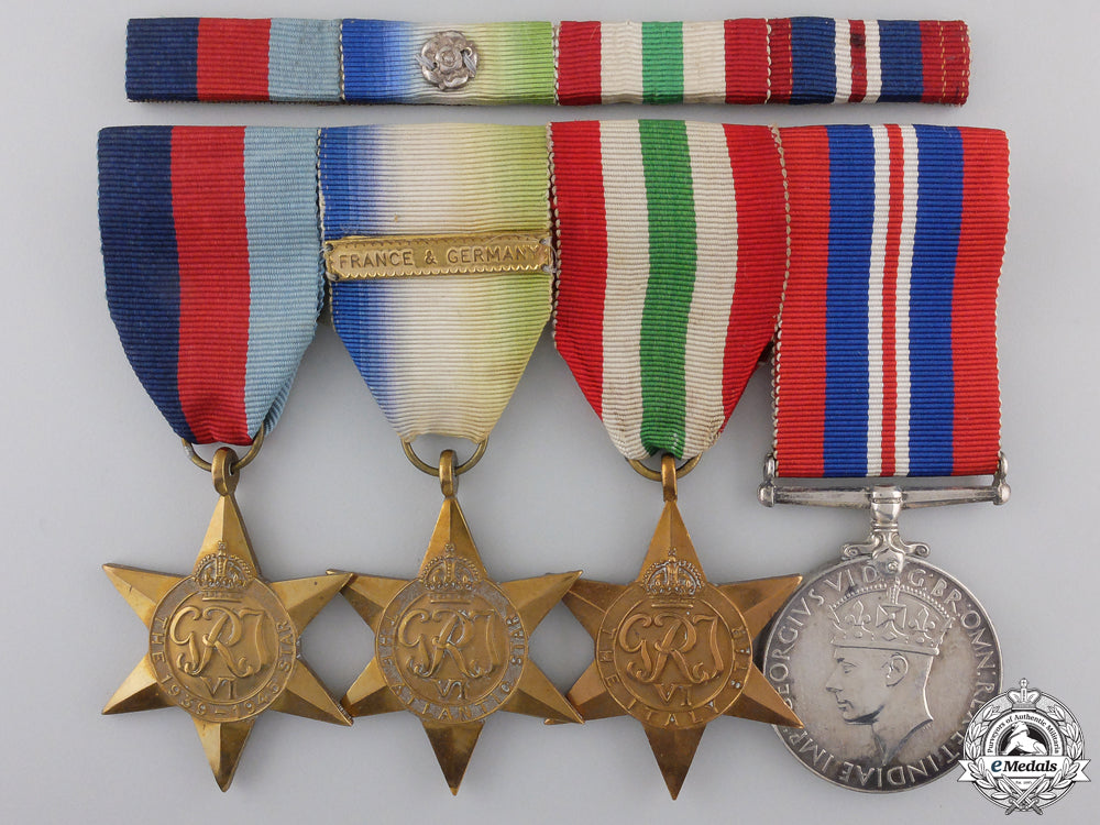 a_second_war_canadian_group_of_four_awards_a_second_war_can_55784f515346c