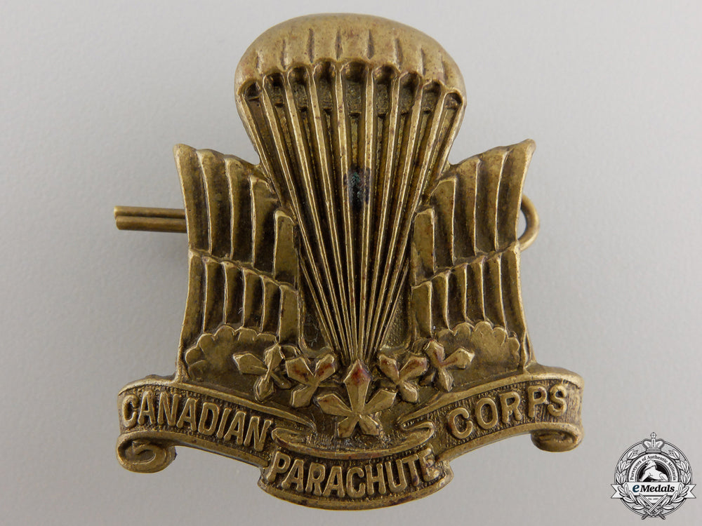 a_second_war_canadian_parachute_corps_cap_badge_a_second_war_can_5589bca60fb23