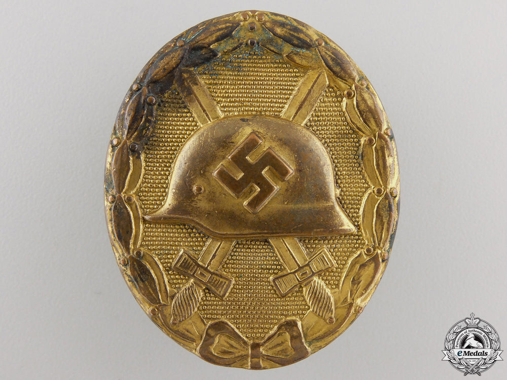 a_second_war_gold_grade_wound_badge_a_second_war_gol_55806c98860a9