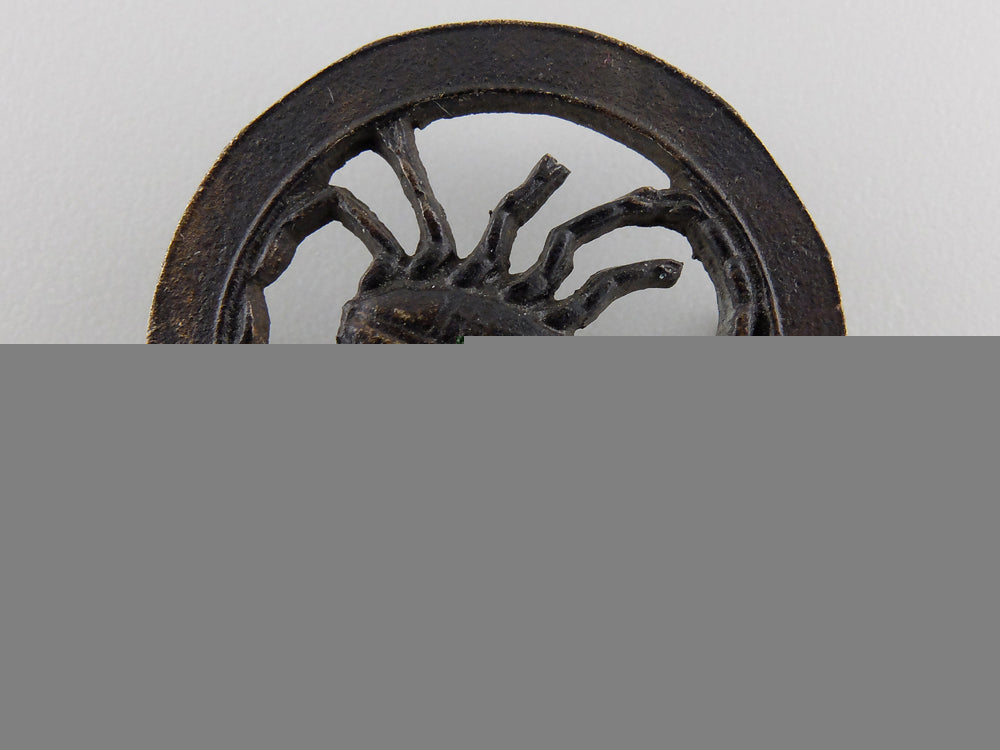 a_second_war_long_range_desert_group_cap_badge_a_second_war_lon_556dca55db426