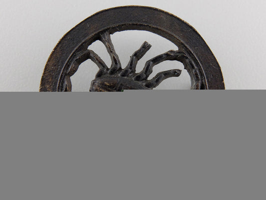 a_second_war_long_range_desert_group_cap_badge_a_second_war_lon_556dca55db426