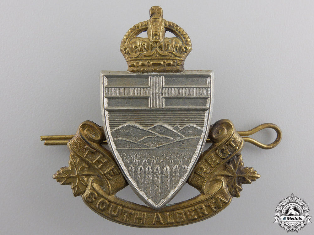 a_second_war_south_alberta_regiment_cap_badge_a_second_war_sou_554ccd10a6116