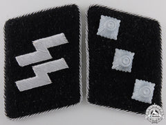 A Set Of Ss-Untersturmführer Collar Tabs