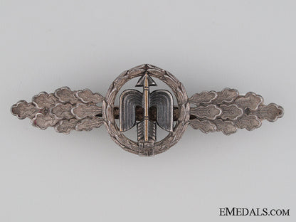 a_short_range_fighter_clasp_by_g.h._osang_a_short_range_fi_532740319ac77