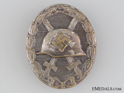 a_silver_grade_wound_badge_by_hauptmnzamt_wien__a_silver_grade__52efe55f437e7