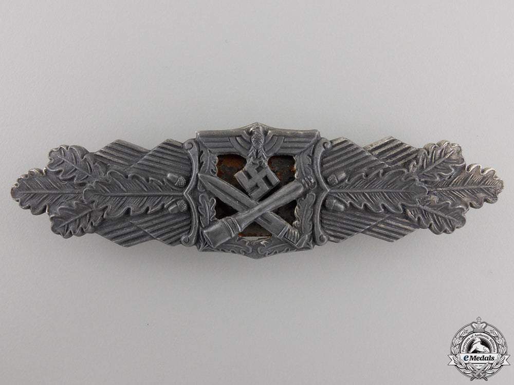 a_silver_grade_close_combat_clasp_by_deschler&_sohn_a_silver_grade_c_5566218ba845f