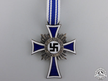 a_silver_grade_german_mother`s_cross_a_silver_grade_g_552e6d57535a4