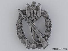A Silver Grade Infantry Badge By S.h.u.c.o.