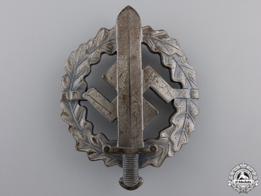 a_silver_grade_sa_defense_badge_a_silver_grade_s_551042e734ba5