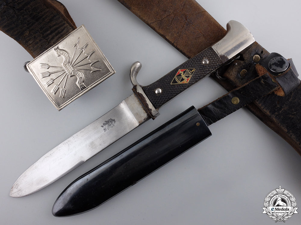 a_spanish_falange_youth_knife_on_belt_with_blade_inscription_a_spanish_falang_5514106fc3460