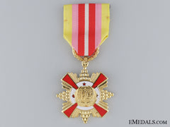 A Taiwanese Air Force Distinguished Service Medal; First Class