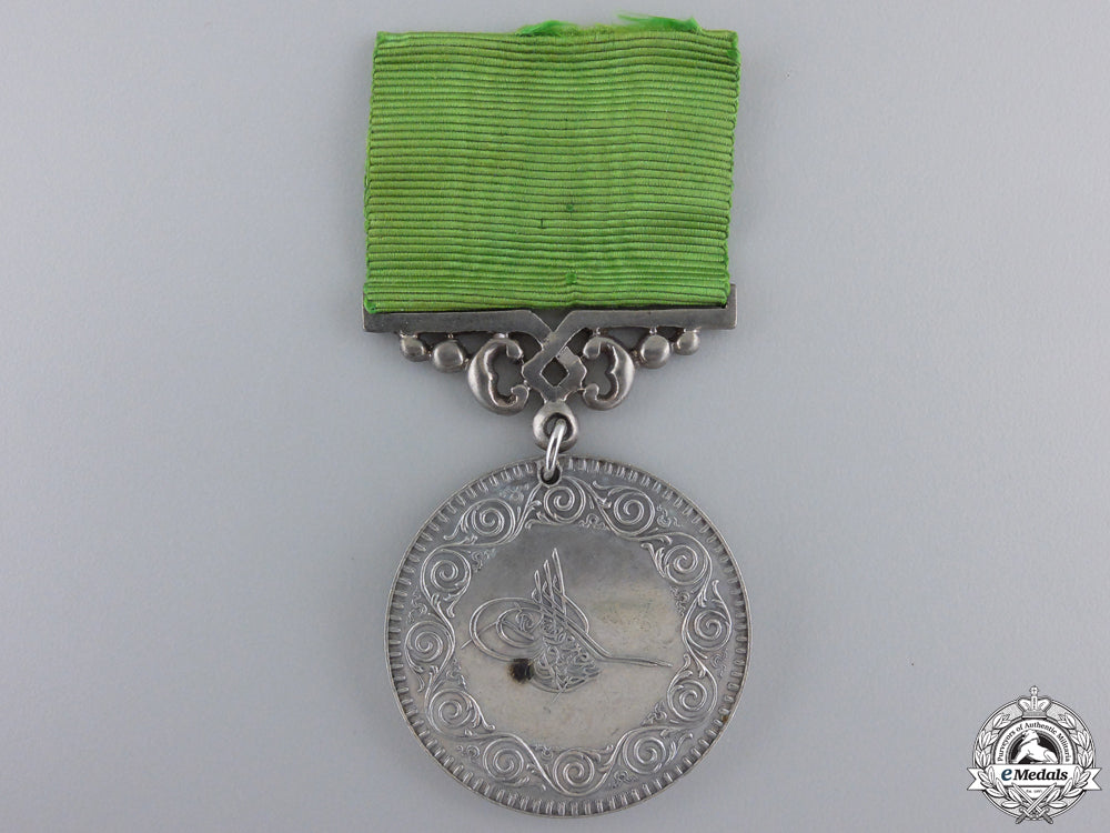 turkey,_ottoman_empire._a_tahlisiye_lifesaving_medal_a_turkish_tahlis_55a675363df81_2_1_1