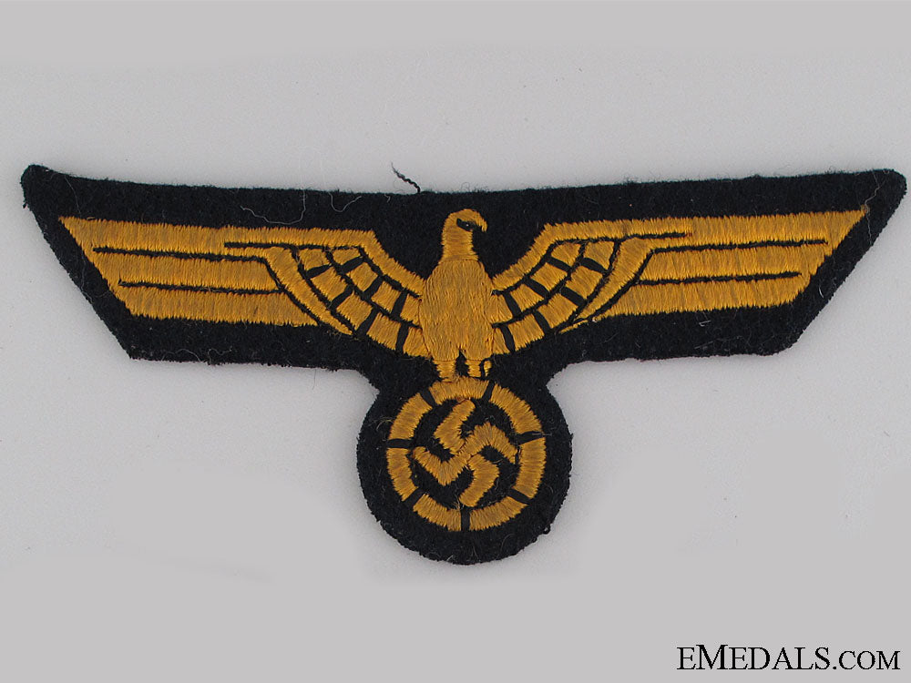 a_uniform_removed_kriegsmarine_breast_eagle_a_uniform_remove_526eabedb37fd