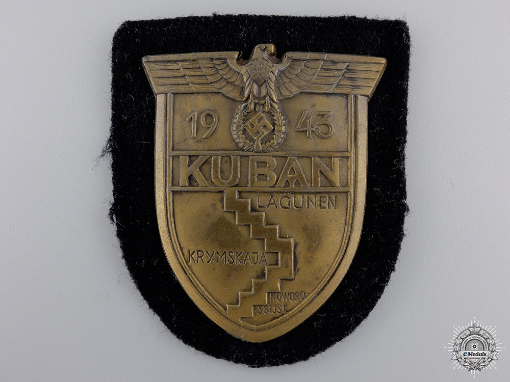 a_uniform_removed_kuban_shield_for_panzer_units_a_uniform_remove_5509d9b858d34