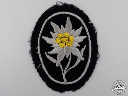 a_uniform_removed_ss_gebirgstruppen_badge_a_uniform_remove_55535aeaada3f
