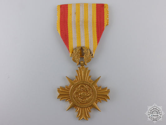 a_vietnamese_armed_forces_honour_medal,1_st_class_a_vietnamese_arm_54d23dd14af59