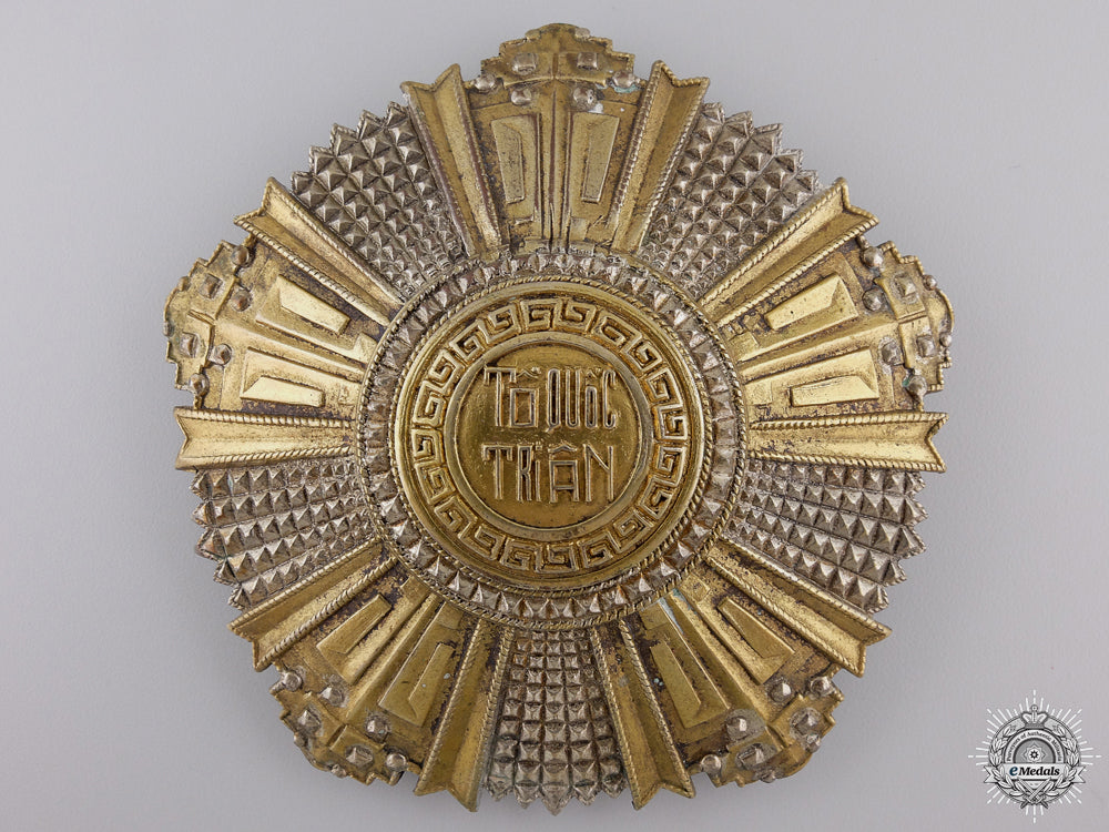 a_vietnamese_national_order;2_nd_class_breast_star_a_vietnamese_nat_54fe06e81d547